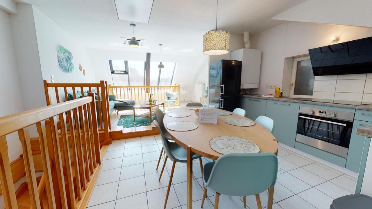 Duplex Des Dominicains - 1 Parking Gratuit - Hypercentre 6 Personnes Apartment Colmar Bagian luar foto