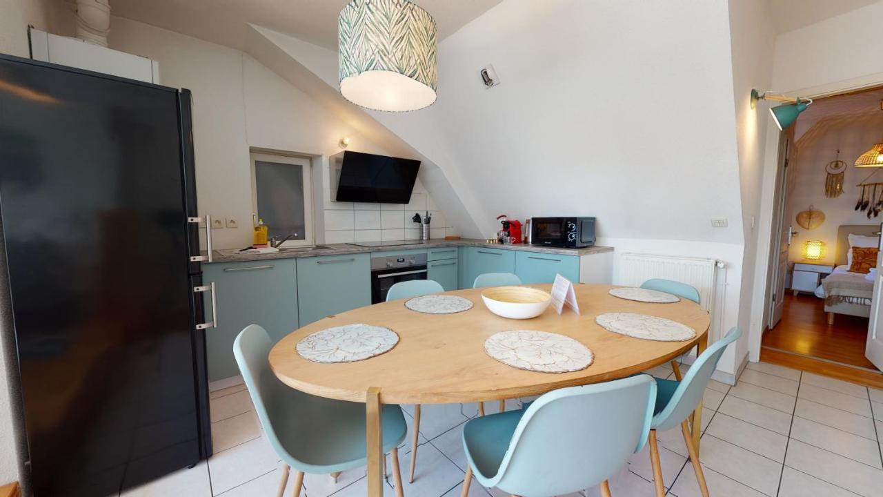 Duplex Des Dominicains - 1 Parking Gratuit - Hypercentre 6 Personnes Apartment Colmar Bagian luar foto