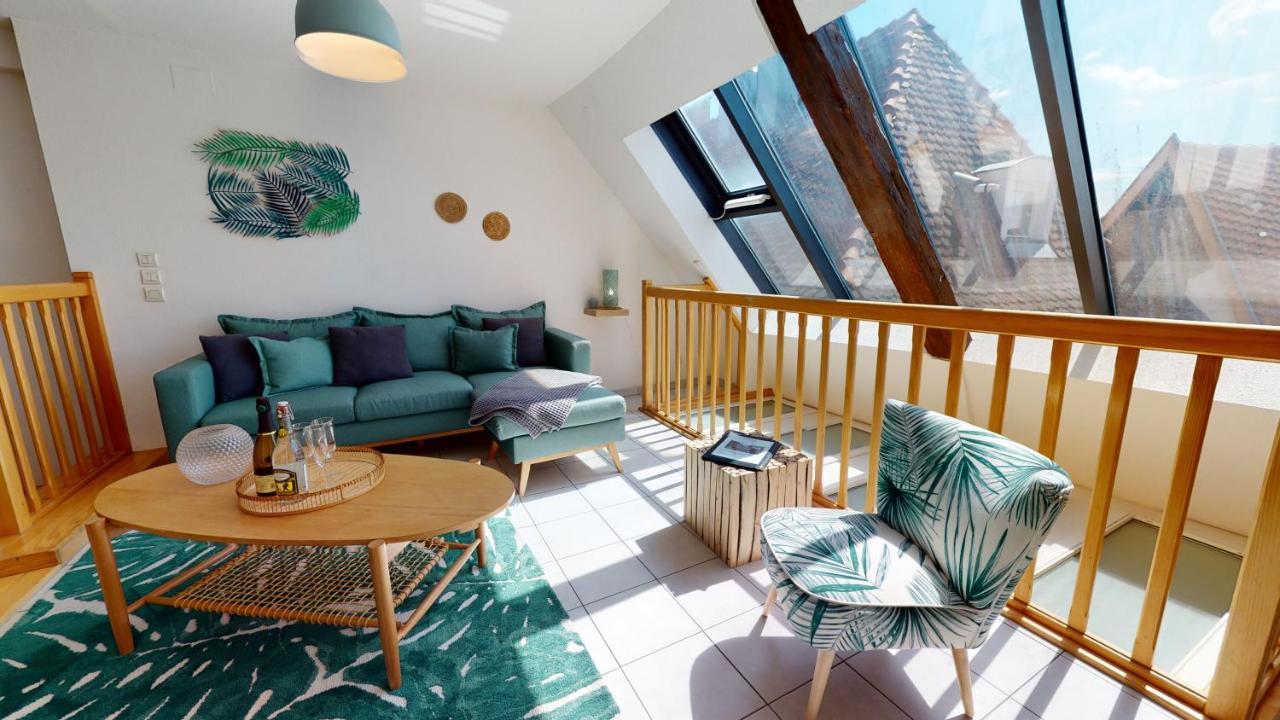 Duplex Des Dominicains - 1 Parking Gratuit - Hypercentre 6 Personnes Apartment Colmar Bagian luar foto